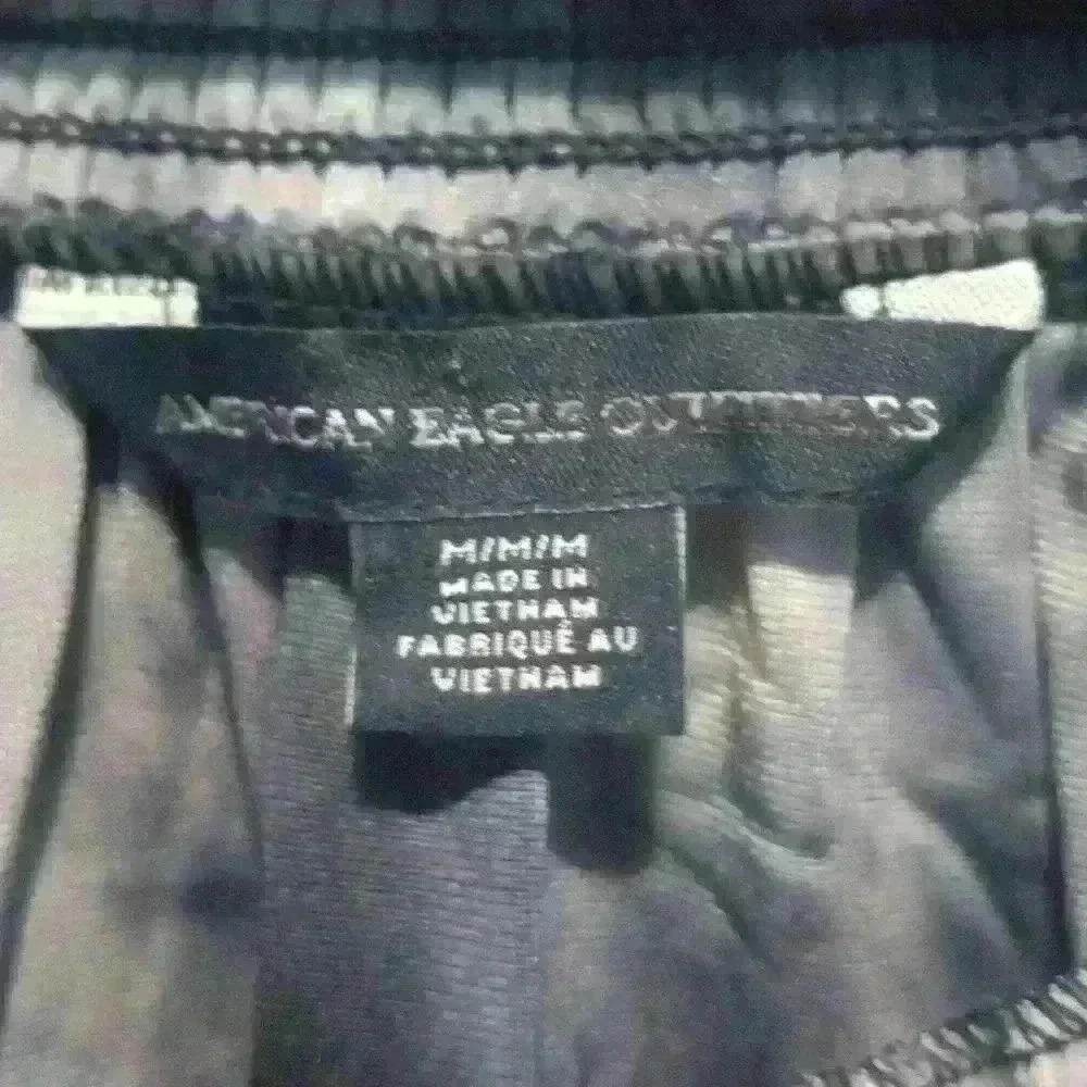 American Eagle Outfitters crushed velvet size medium off shoulder long sleeve - Picture 2 of 7